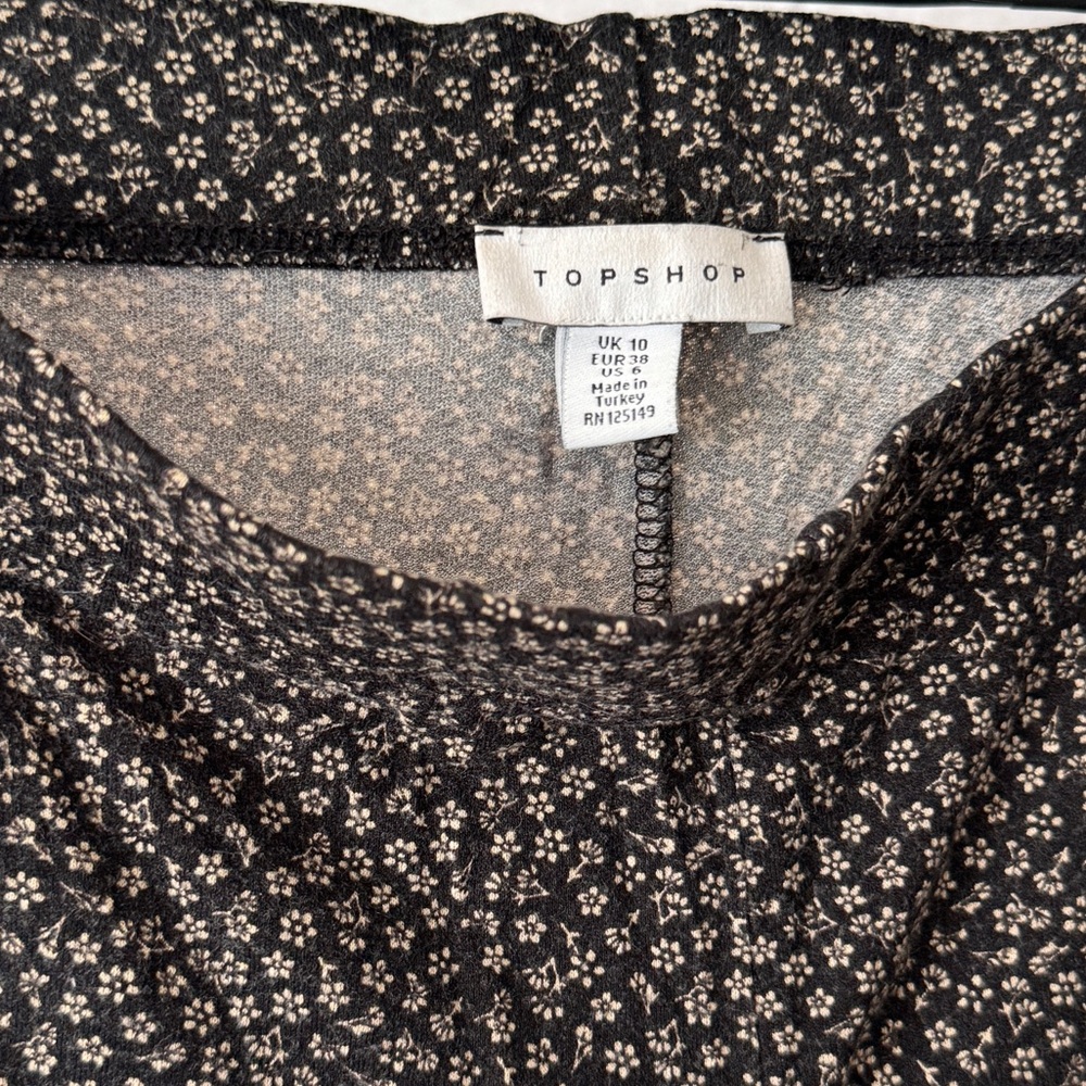 TOPSHOP BOOT CUT AND FLARE YOGA PANT